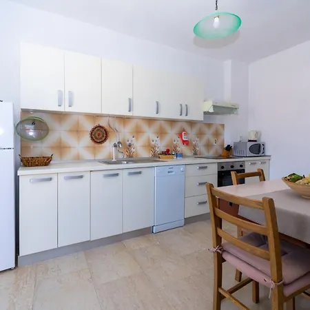 Apartment By The Sea Preko, Ugljan - 14917