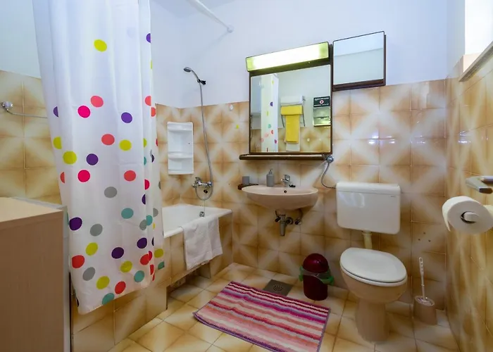Apartament By The Sea Preko, Ugljan - 14917 *